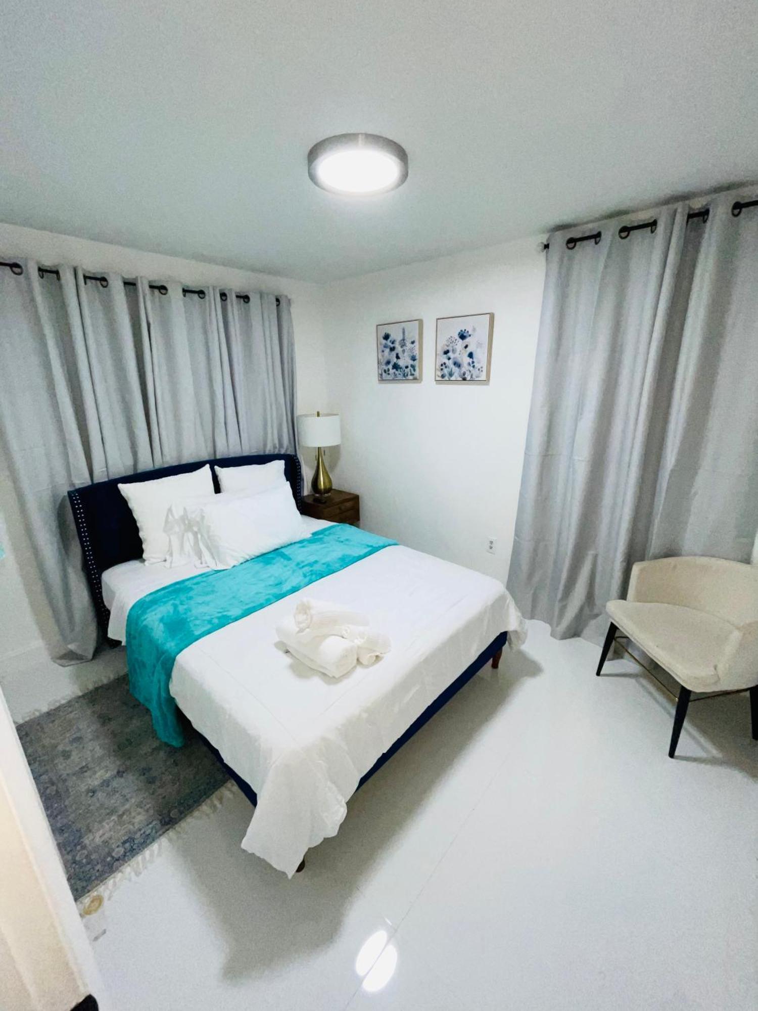 Cozy Comfy House Villa Pembroke Pines Exteriör bild