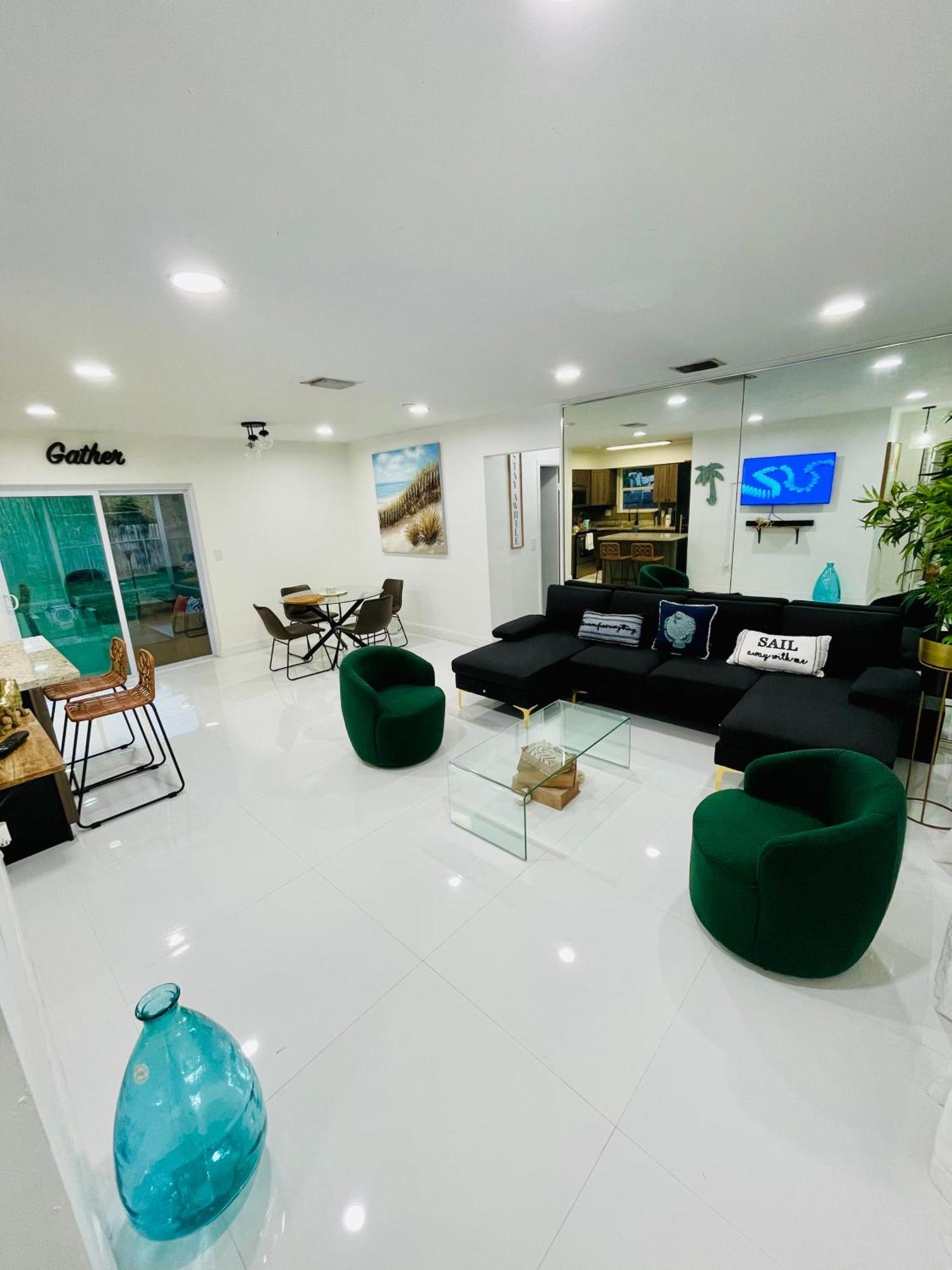 Cozy Comfy House Villa Pembroke Pines Exteriör bild